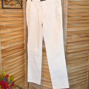 White House Black Market Blanc 0 White Embellished Jeans Straight Legs
